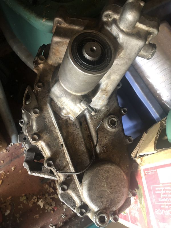Geo Tracker 4x4 manual transmission and transfer case for Sale in