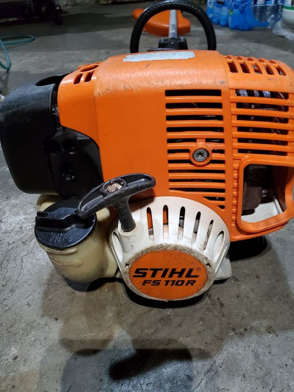  STIHL  FS 110 R 4  Mix  Commercial String Trimmer Weed Eater 