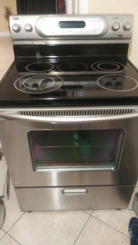 Kitchenaid glass top stove for Sale in Lauderhill, FL OfferUp