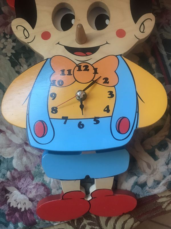 local weathercat tail clock local weathercat tail clock