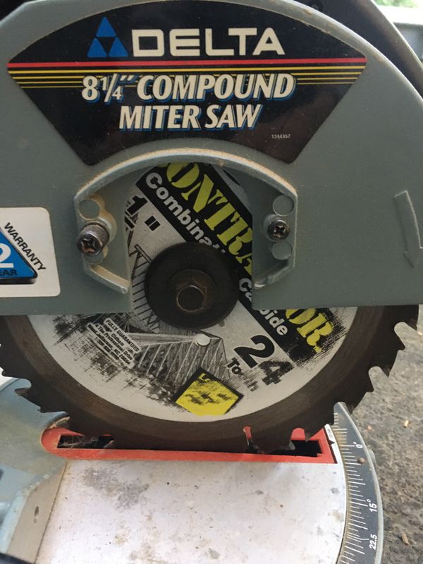 Delta 8 1/4 “ Compound Mitre Saw with blade for Sale in Oregon City, OR