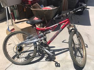 $80 bike MONGOOSE for Sale in Rosemead, CA