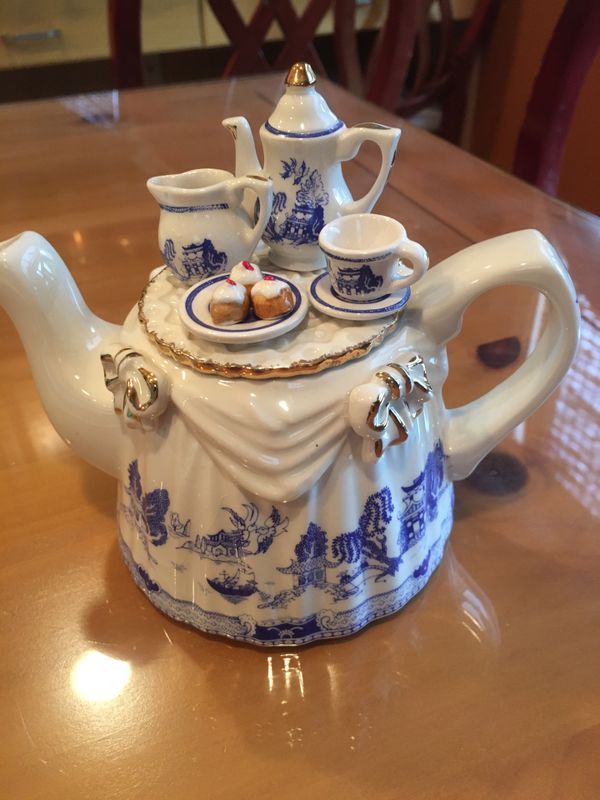Paul Cardew Unique Teapot for Sale in Bothell, WA OfferUp