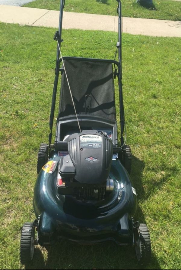 Lawn Mower ( without the bag) for Sale in Niles, IL OfferUp