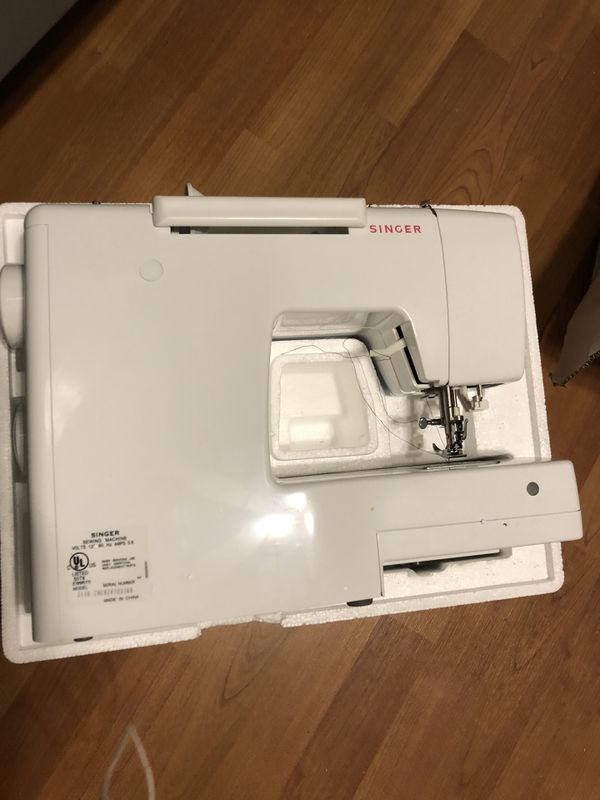 Singer Model 3116 Sewing Machine for Sale in Porter Ranch, CA - OfferUp