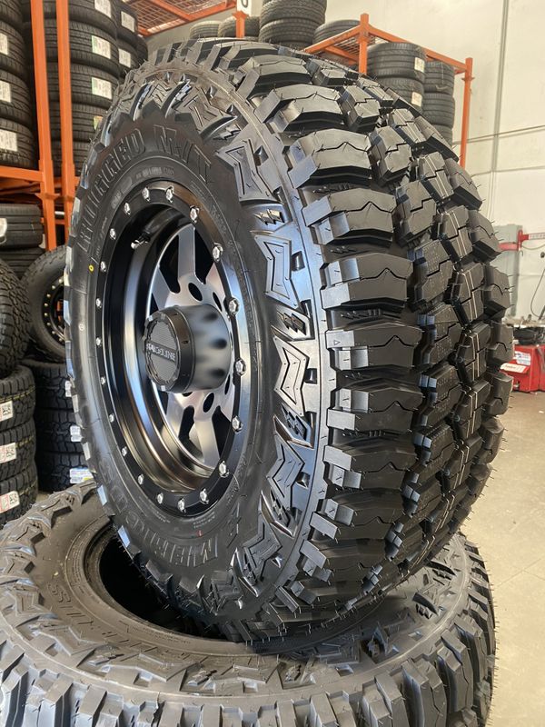 New Raceline 935M Defender Wheels and New 33x12.50R17 Americus Tires