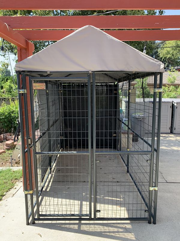 Retriever Lodge Expandable Dog Kennel Crate With Roof for Sale in