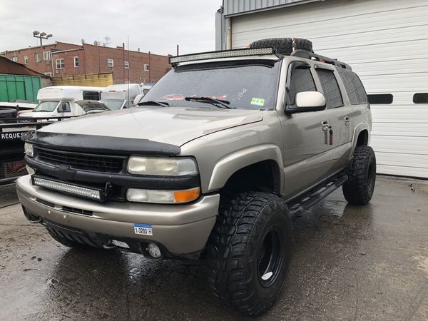 2003 Chevy suburban z71 , leather , sunroof , lifted ... 2003 Chevy suburban z71 , leather , sunroof , lifted ...