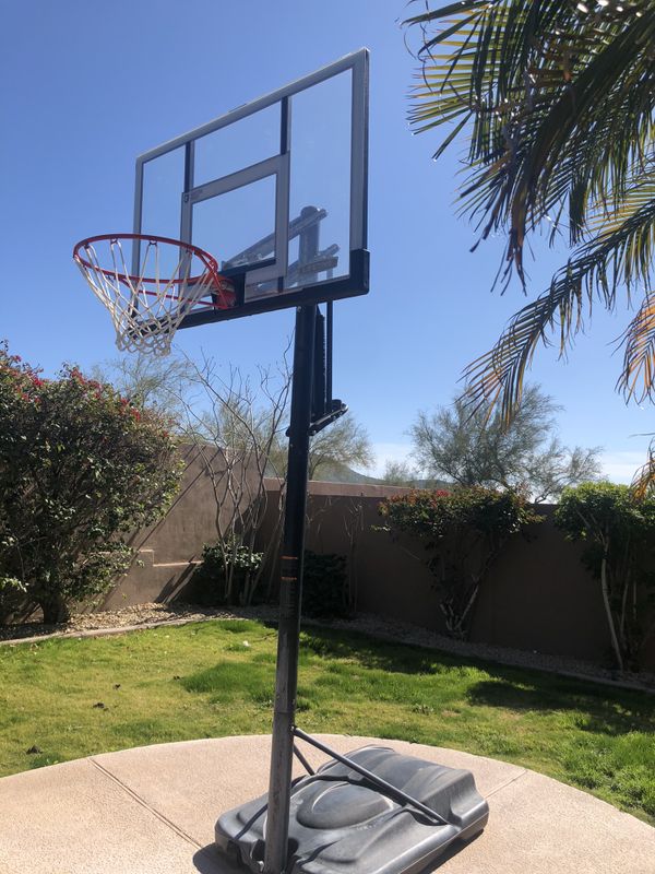 Lifetime Portable Basketball Hoop for Sale in Scottsdale, AZ OfferUp