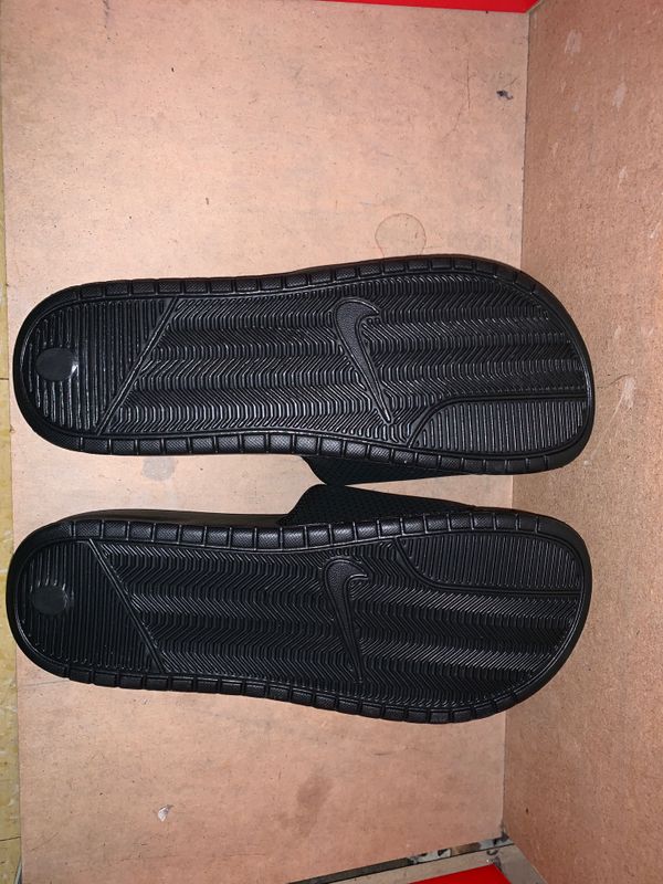 nike slides men size 11