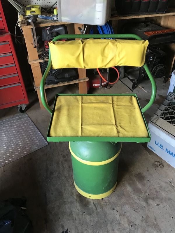 John Deere Shop Chair for Sale in West Chester, PA OfferUp