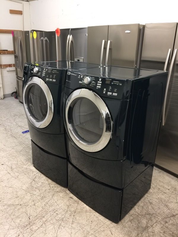 Maytag 5000 Series STEAM Front Load Washer and Electric Dryer Set with