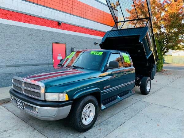 1999 Dodge Ram 2500 Dump Truck for Sale in Portland, OR - OfferUp