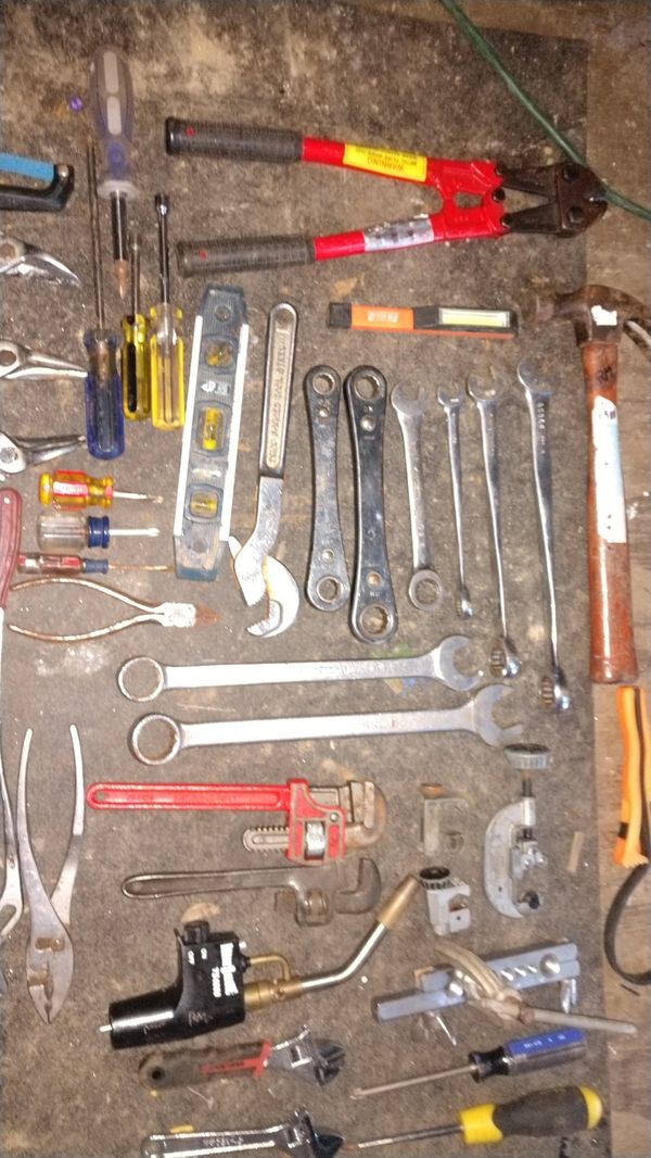 PLUMBING/HVAC apprentice tool set MAKE OFFER for Sale in Fairless Hills