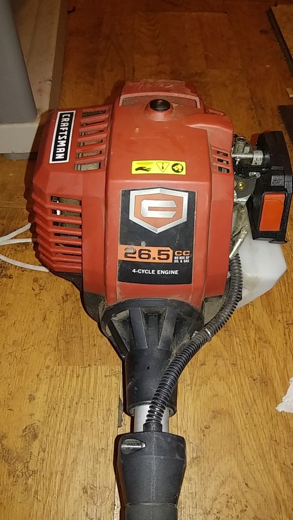 Craftsman 26.5 cc 4 cycle engine weed wacker for Sale in Clovis, CA