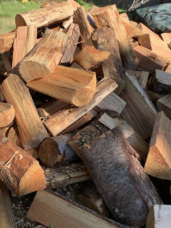 Dry Split Maple Firewood Camping & Cooking for Sale in Newcastle, WA OfferUp
