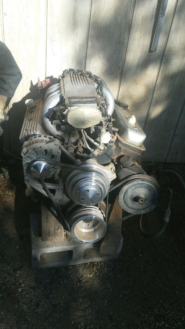 Chevy tpi engine fuel injection 350 for Sale in Mesa, AZ OfferUp