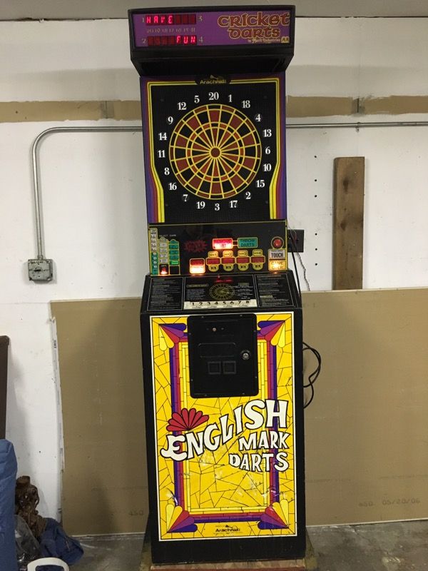 English Mark Darts by Arachnid for Sale in Lombard, IL OfferUp