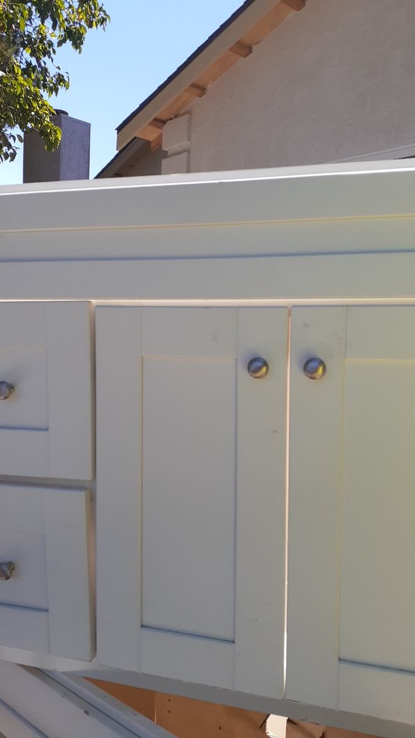 Gabinetes para baño for Sale in San Jose, CA - OfferUp