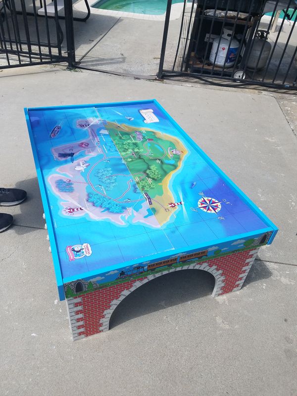 thomas the train table