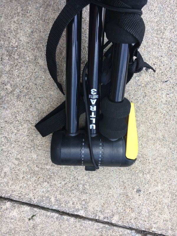Bike rack, rhode gear ultra shuttle 3, carries 3 bikes for