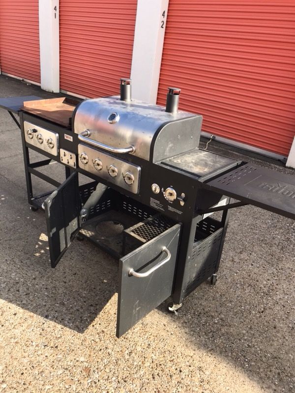 Gas / Charcoal Outdoor Gourmet Pro Triton 7 Burner Grill for Sale in