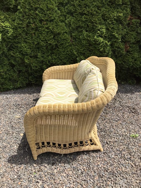 Ethan Allen Wicker Love Seat for Sale in Kirkland, WA ...