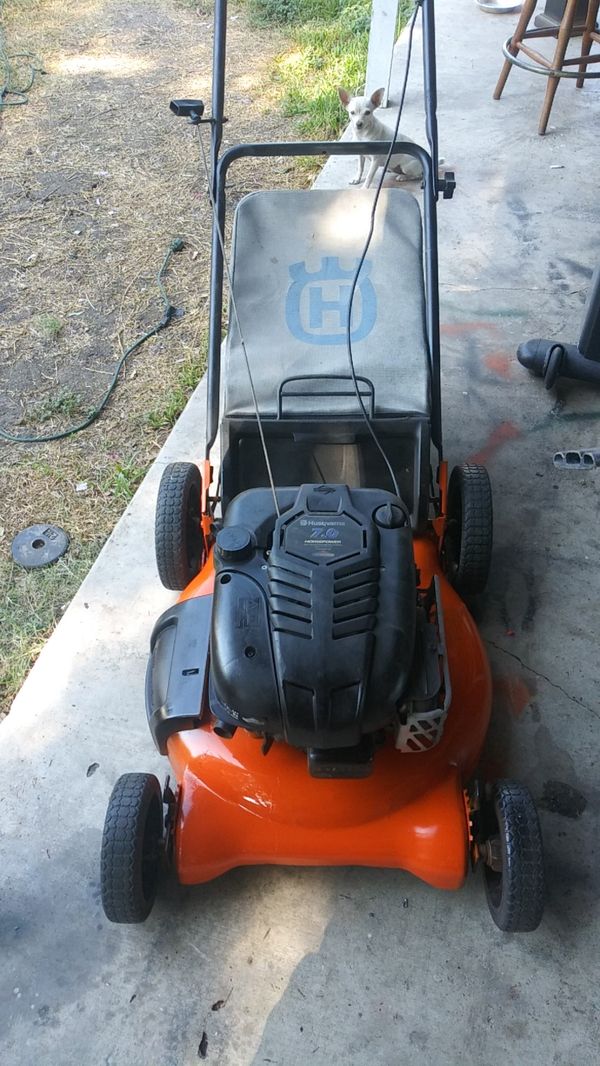 Husqvarna push mower 7.0 for Sale in San Antonio, TX OfferUp