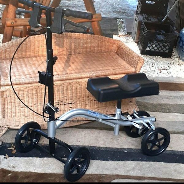 Nova TKW12 Turning Knee Crutch Scooter Leg Caddy for Sale in Jacksonville, FL OfferUp