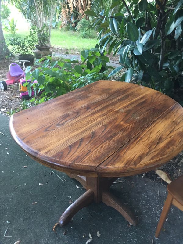 Solid wood table for Sale in Gulfport, FL OfferUp