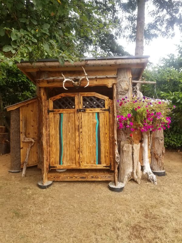 custom cedar wood shed. 8x10 w/ 2 3x7' awnings. for sale