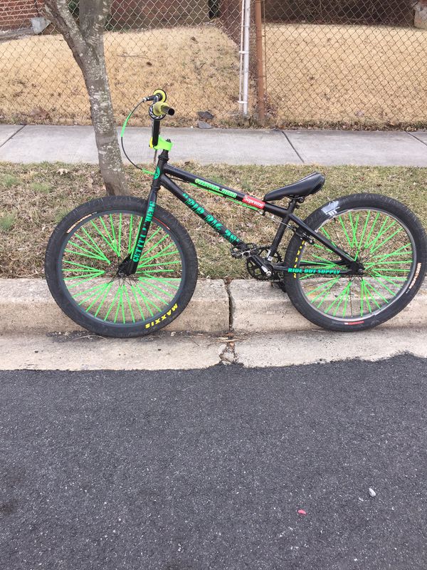 So cal flyer 24inch for Sale in Washington, DC - OfferUp