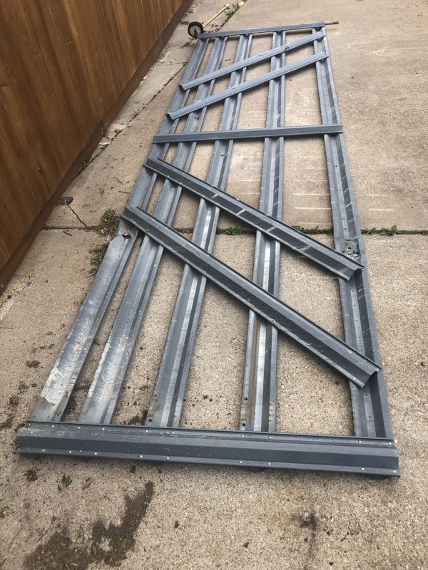 Huchison Western 5 panel galvanized utility farm gate - 15-1/2’ x 53