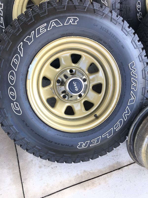 Genuine Jeep CJ Wagon Wheels & Tires, 15x8 for Sale in Vernon Hills, IL