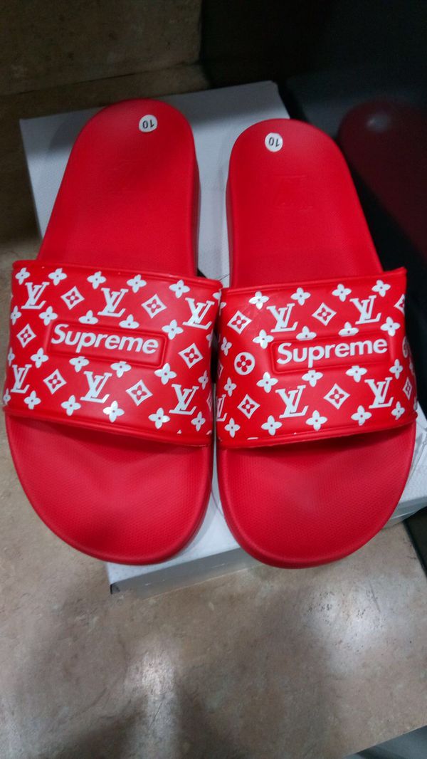 Supreme LV Slides Size 10 for Sale in Modesto, CA - OfferUp