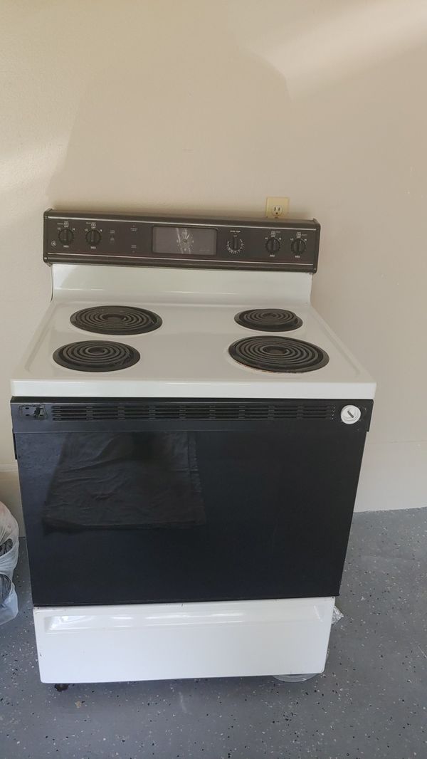 GE stove (electric) for Sale in Celebration, FL - OfferUp