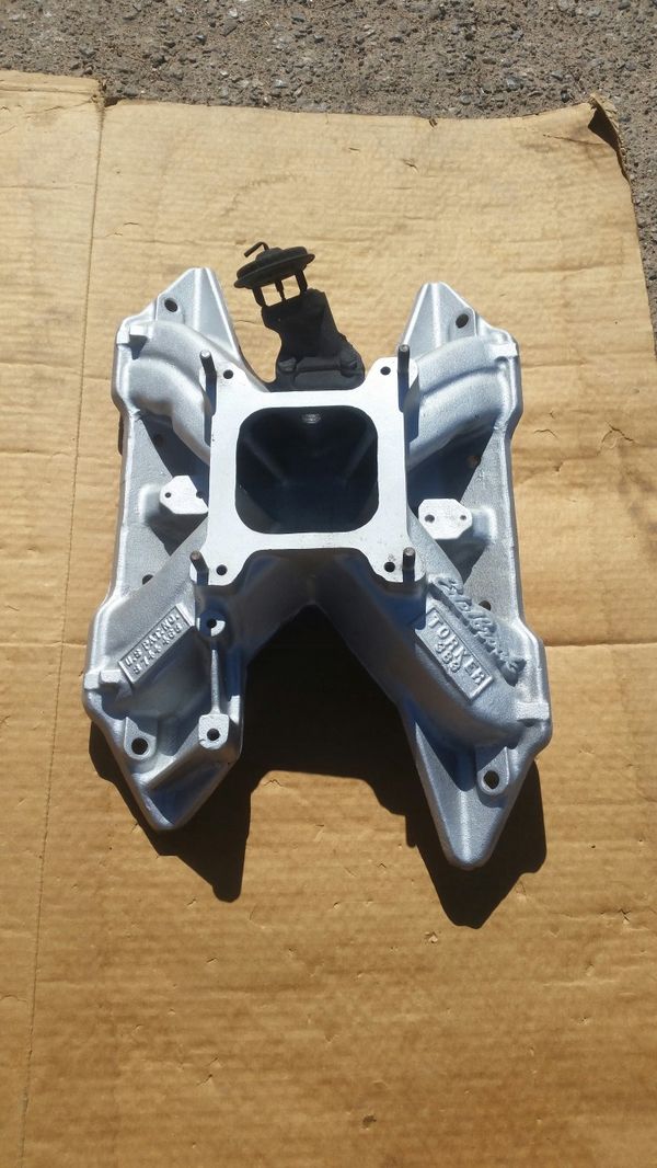 Big Block Chrysler Plymouth or Dodge Edelbrock Torker 383 Intake