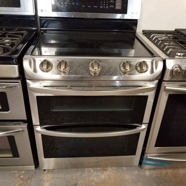 Lg electric glass top stove double oven stainless steel for Sale in San