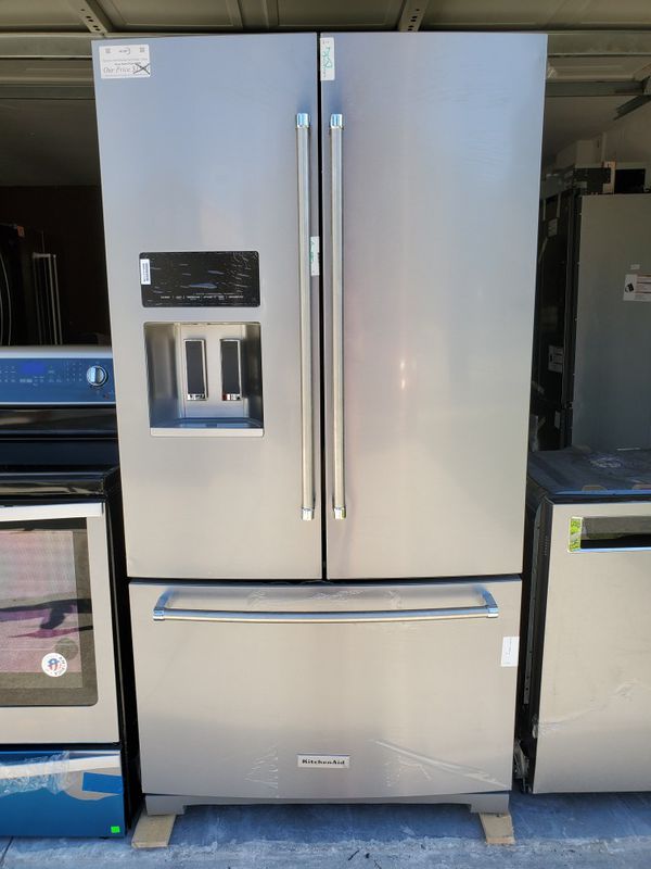 New stainless steel appliance set. Kitchenaid for Sale in Tampa, FL ...