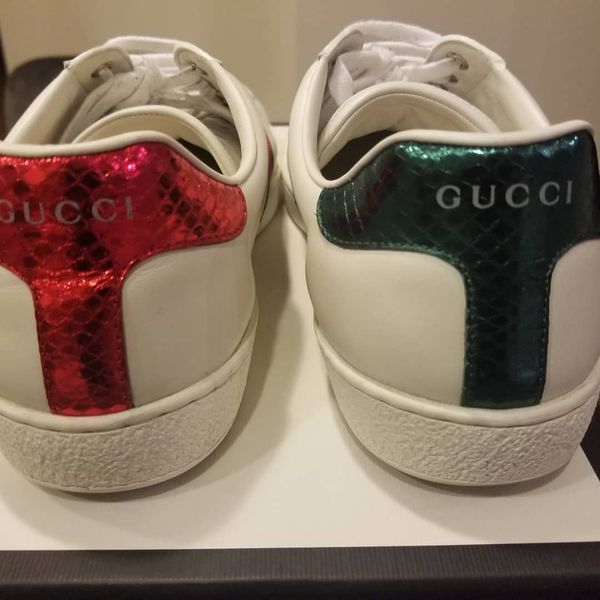 Gucci Snake Embroidered Shoes for Sale in Aliso Viejo, CA