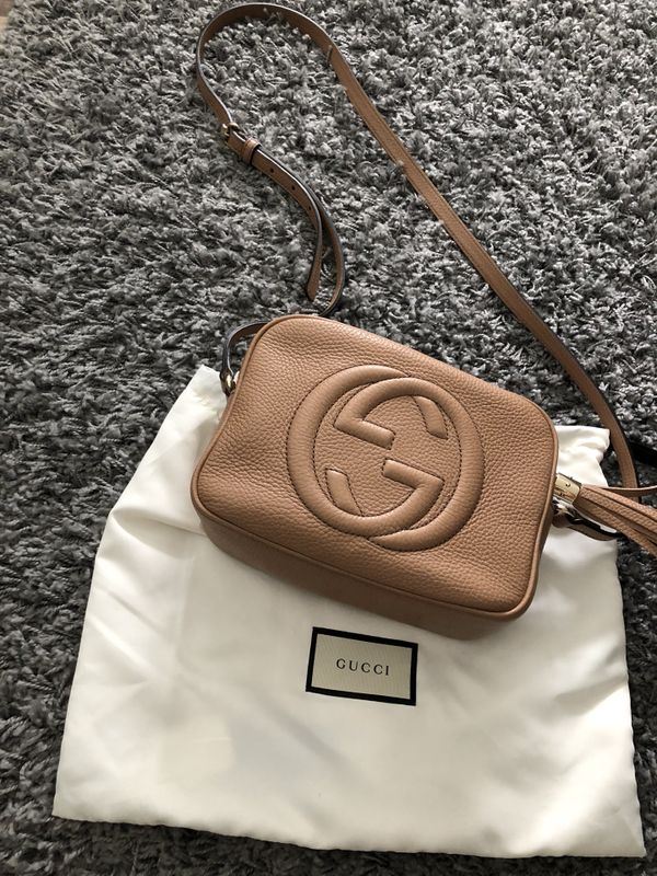 tan gucci soho