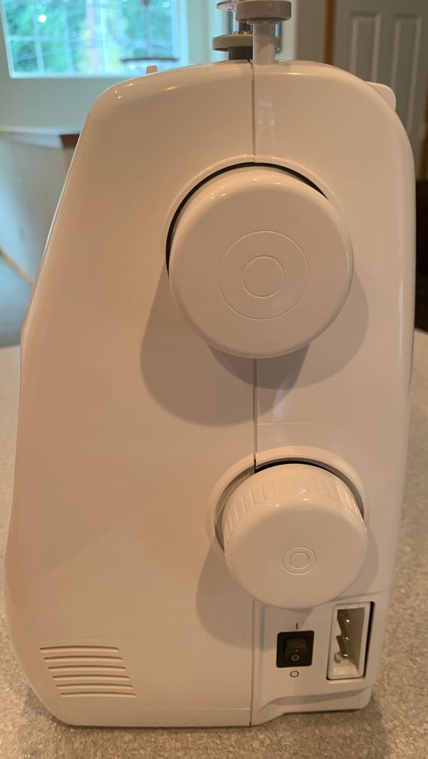 Brother XR65 Sewing Machine for Sale in Renton, WA OfferUp