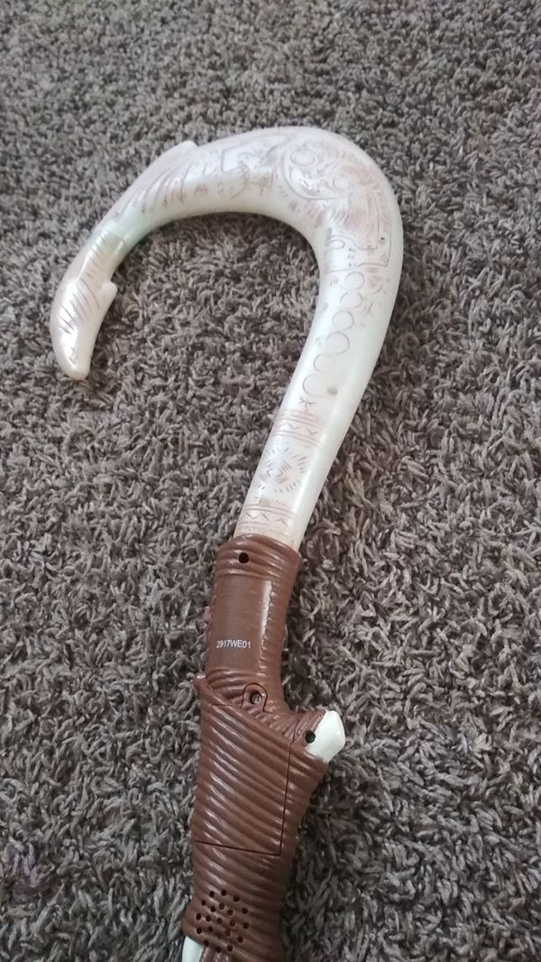 stuffed maui hook