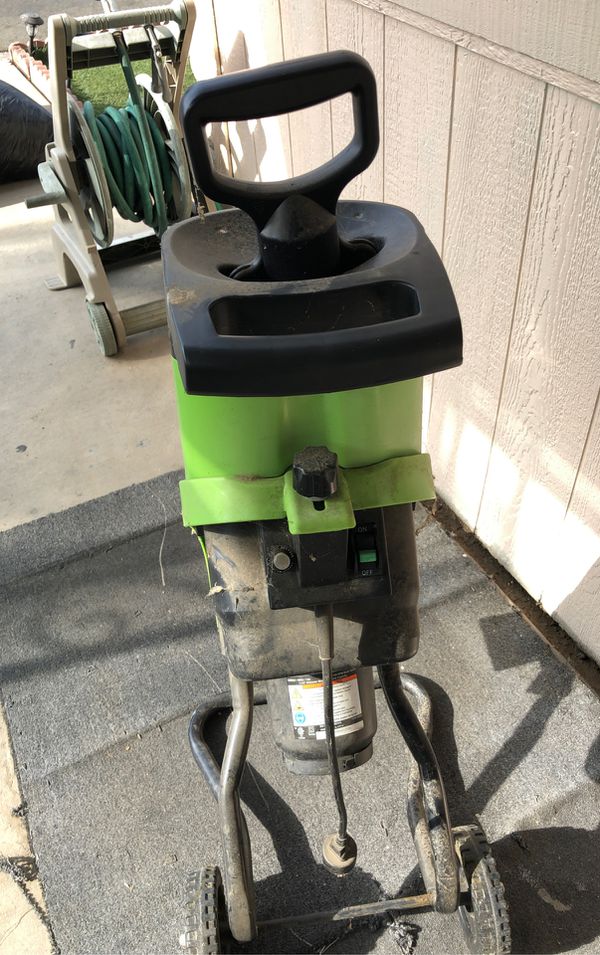 Portland electric chipper shredder for Sale in Los Angeles, CA - OfferUp