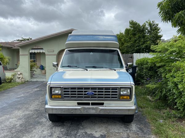 Ford econoline 1990