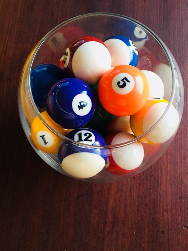 pool table balls