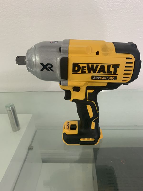 DEWALT DCF899B 20v MAX XR Brushless High Torque 1/2" Impact Wrench with Detent Anvil (Tool Only