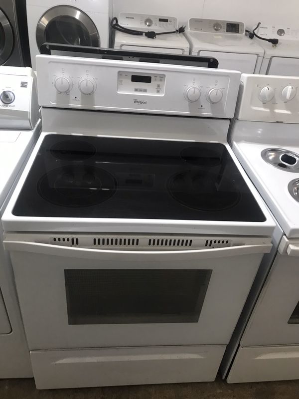 Whirlpool electric stove for Sale in Olive Branch, MS - OfferUp