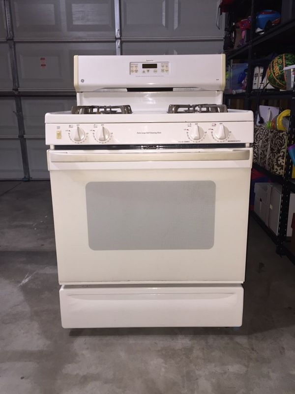 GE XL44 stove for Sale in Plainfield, IL - OfferUp