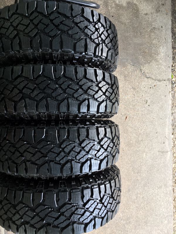 18 inch Chevy Silverado Z71 TRAIL BOSS rims Rines llantas Wheels Tires